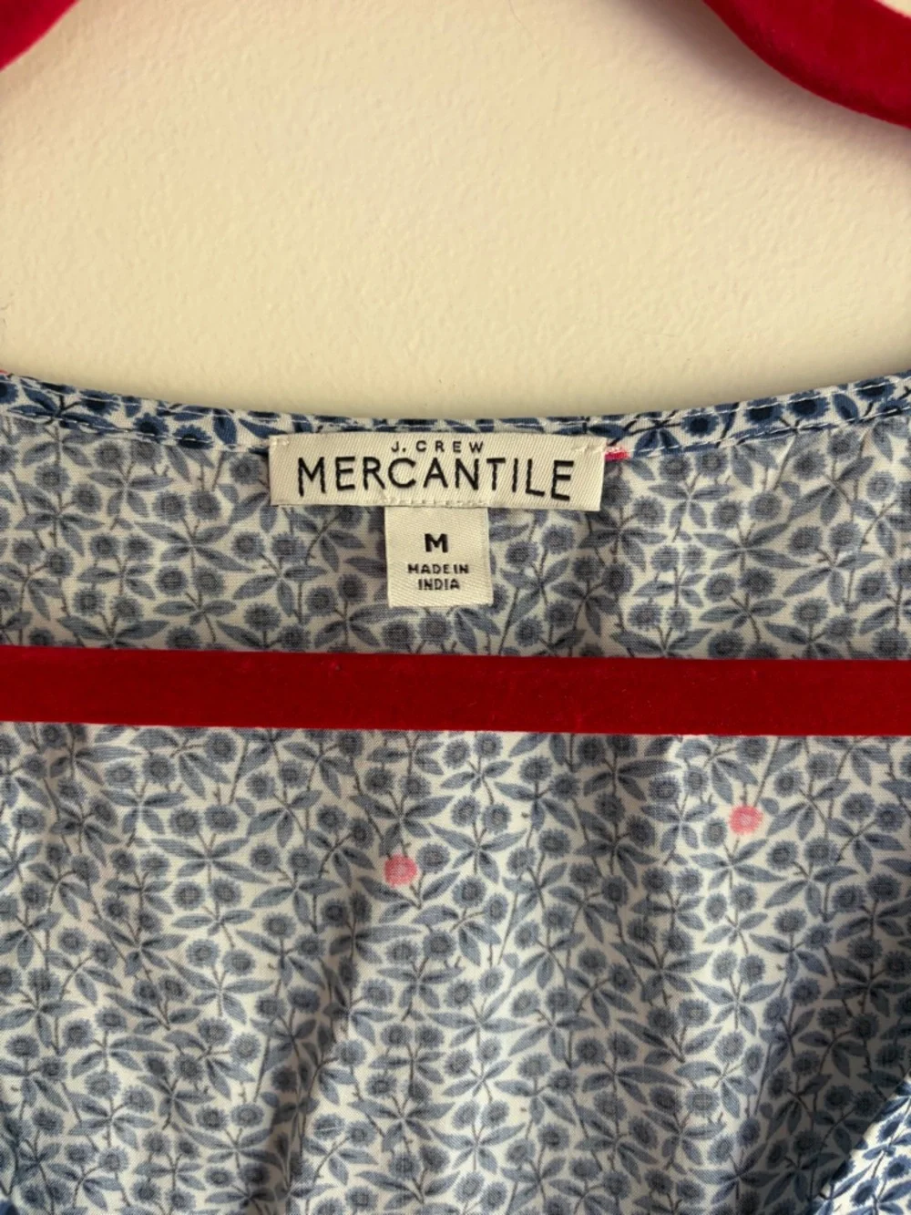 J. Crew V Neck Blue Floral Ruffle Bottom Peplum Sleeveless Shirt Size M